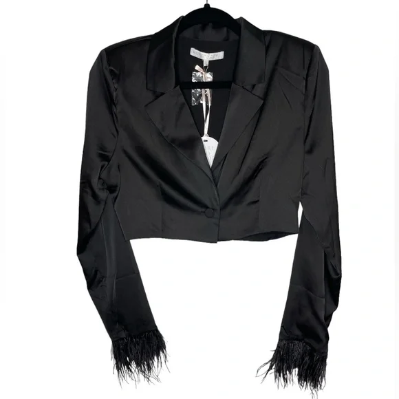 NWT Black Feather Sleeve Cropped Blazer Medium - Picture 5 of 7